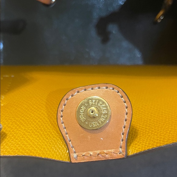 🦆 Dooney & Bourke Olive Green Shoulder Bag - Picture 8 of 16